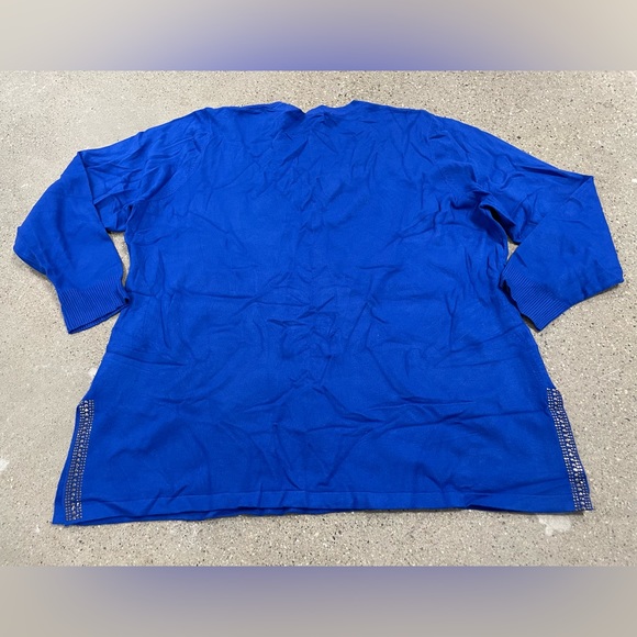 Silver Bling Studs Accent Soft Blue Material blouse size 1X - Picture 7 of 7